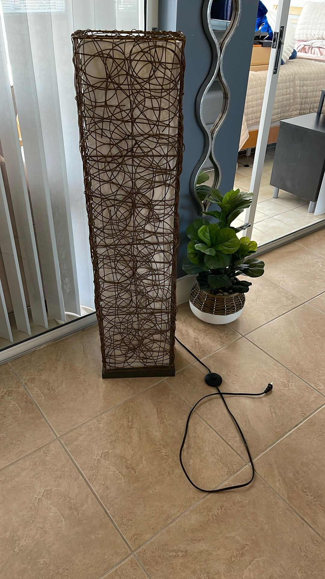 Weaved Floor Lamp