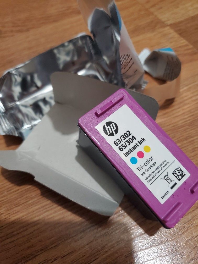 HP Ink Tri Color 63/302 65/304 - E5Z01A New
