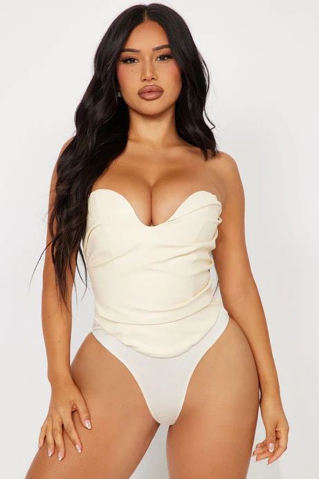 BODYSUIT  Fashion Nova 
