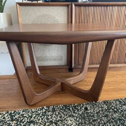 Mid Century end table by Kroehler