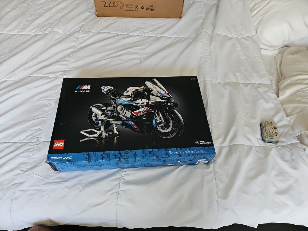 Lego 42130 BMW M100RR