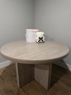 West Elm Santa Rosa Round Dining Table (48")