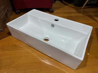 Swiss Madison White Ceramic Vessel Sink 22in X 12.5