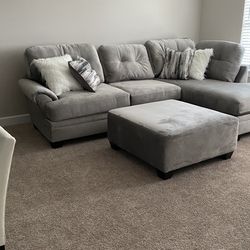Cordelle 3 - Piece Sectional