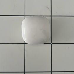 Earbuds 