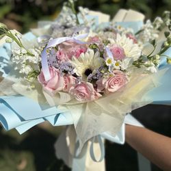 Flower Arrangements 