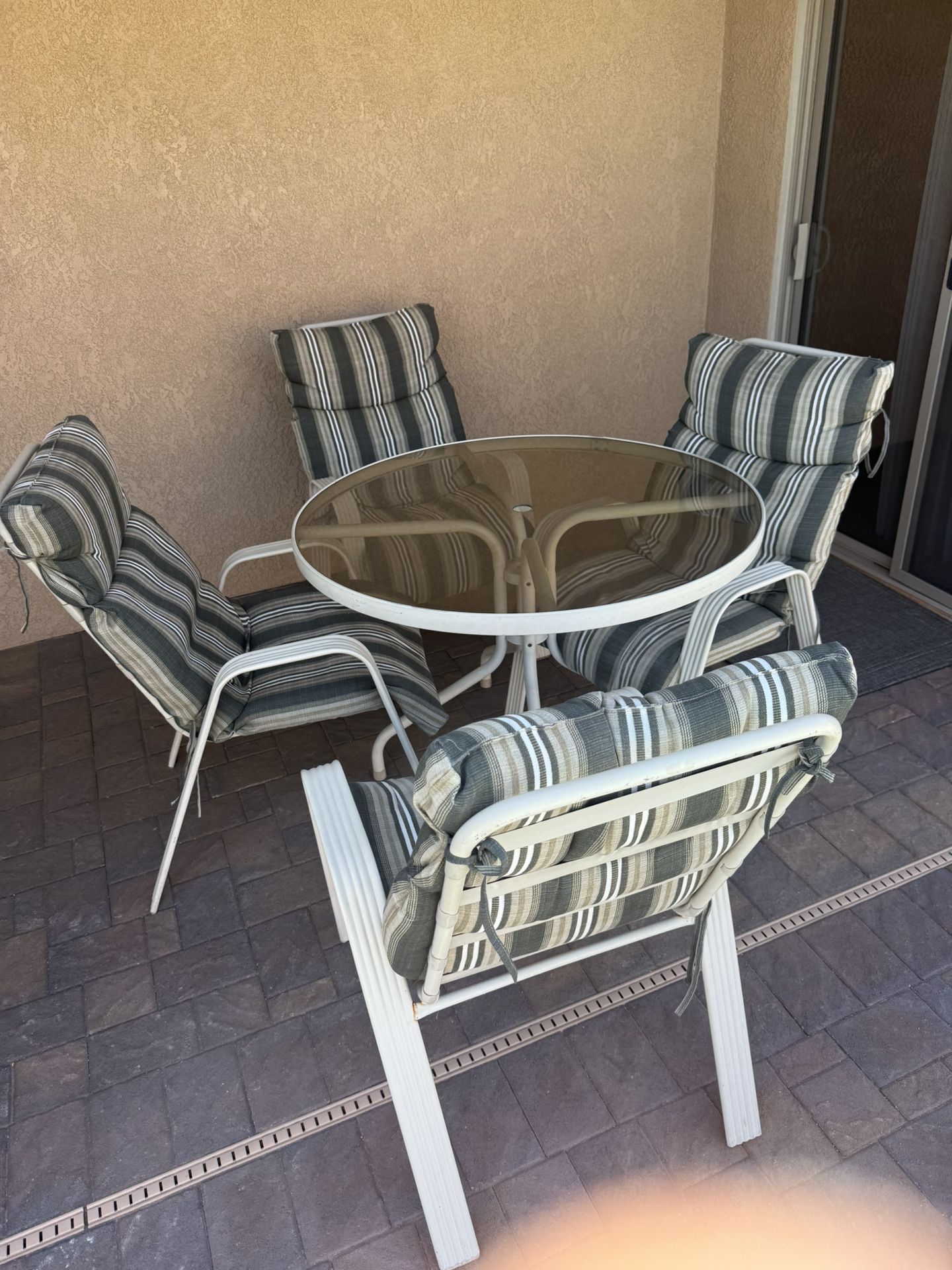 Patio Set 5 Pieces