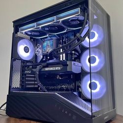 NightReign  Gaming PC  - Intel i7-14700K + NVIDIA RTX 5070 Ti 16 GB