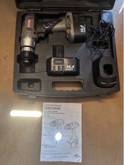 Craftsman 14.4‑volt cordless drill/driver kit