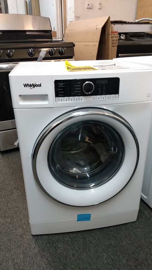 New whirlpool apartment size washer for Sale in Philadelphia, PA OfferUp