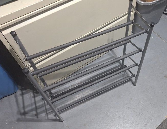 4 TIER RETRACTABLE METAL SHOE RACK