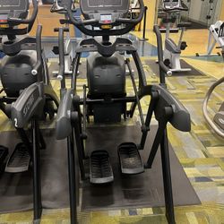 Elliptical - Arc Trainer - Cybex 
