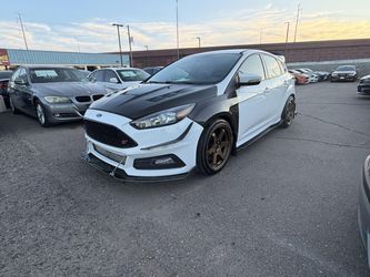 2018 Ford Focus ST