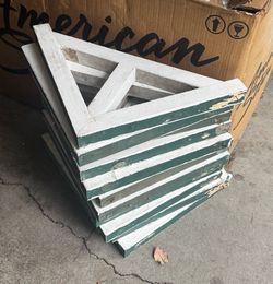11 Reclaimed Wood Corbels / Architectural Brackets – 20”