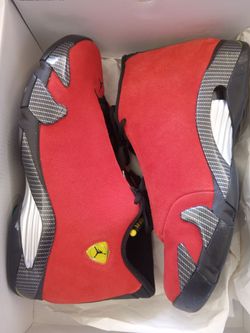 Ferrari 14s