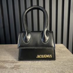 Jacquemus ‘Le Chiquito’ - Mini Handbag - Black 