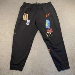 Nike Air Men’s Joggers – XL – Multicolor Letter Patch Graphic – Black Sweatpants 