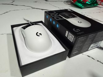 Logitech G PRO X2 SUPERSTRIKE Wireless Gaming mouse with Superglide Glass skates