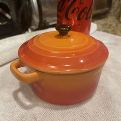 STONEWARE CASSEROLE 