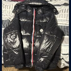 Moncler Puffer Jacket 