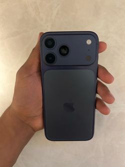 iPhone 17 pro max deep blue 1tb