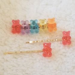 NWT Set of 3 Purple Gummy Bear Hair Assesories