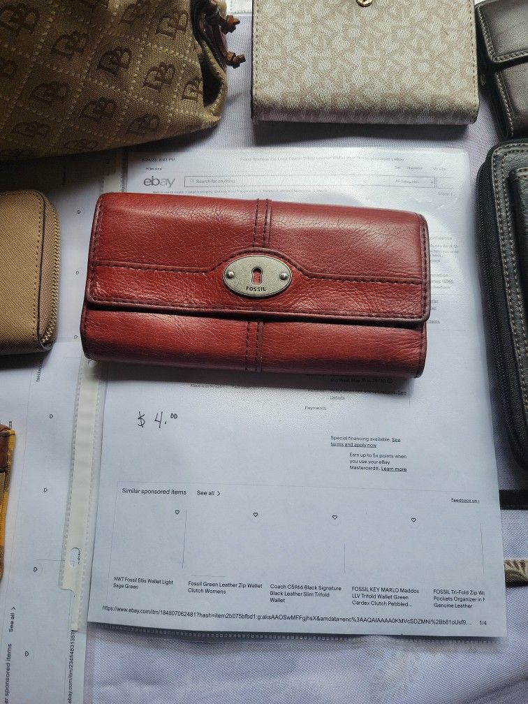Fossil Leather Wallet 5 Dollars