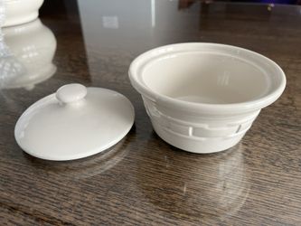 Longaberger Pottery Ivory Covered Bowl