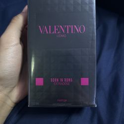 Valentino “Born In Roma” Extradose