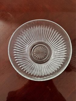 Glass salad bowls 10” diameter for sale