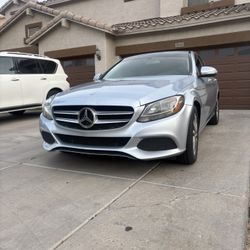 2015 Mercedes C-300 4Matic