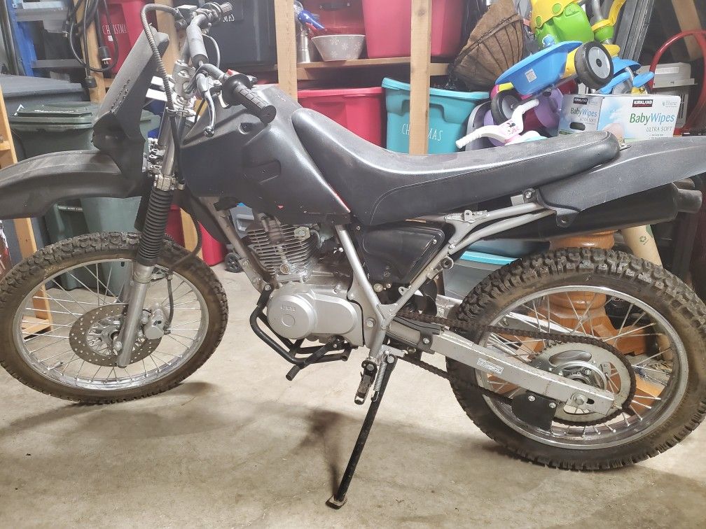 honda africa twin top box