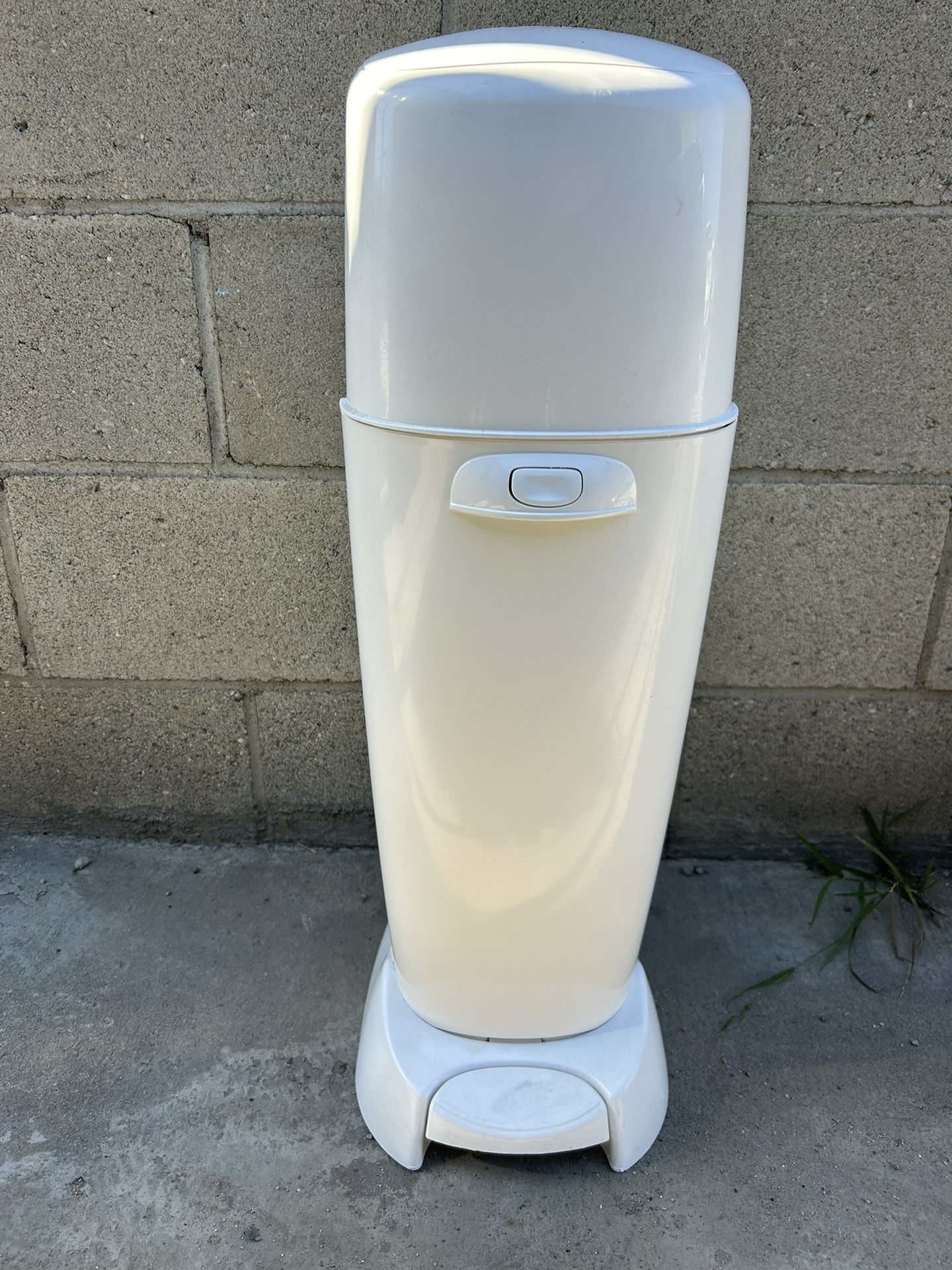 Diaper genie