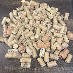 100+ wine corks
