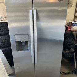 Whirlpool Side By Side Refrigerator Fridge Freezer Combo With Ice Machine Water Dispenser