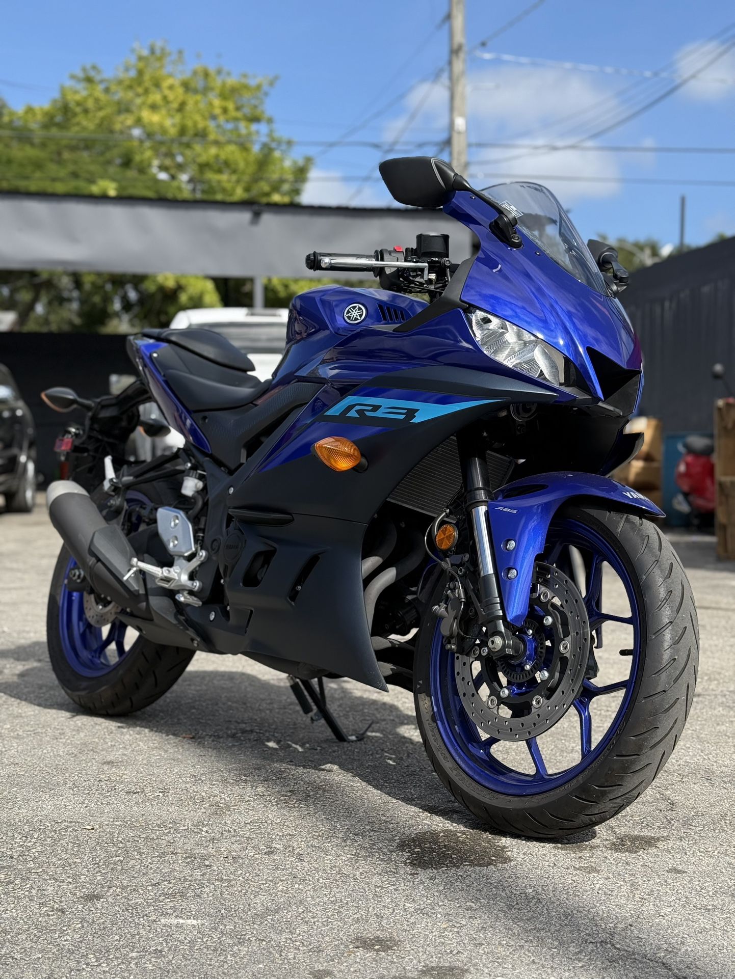 2023 Yamaha R3 for Sale in Miami, FL - OfferUp