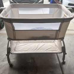 Bassinet 
