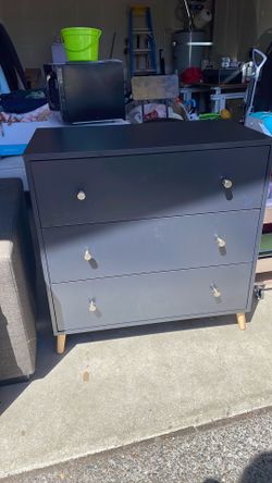 Delta Children Jordan 3 Drawer Dresser Midnight Gray