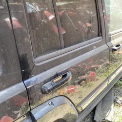 2008 Jeep Commander Right Rear Door 