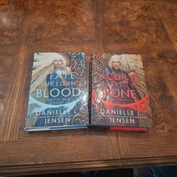 1st Edition Sprayed Edge Danielle L. Jenson A Fate Inked In Blood And A Curse Carved In Bone Books