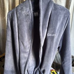 Calvin Klein robe