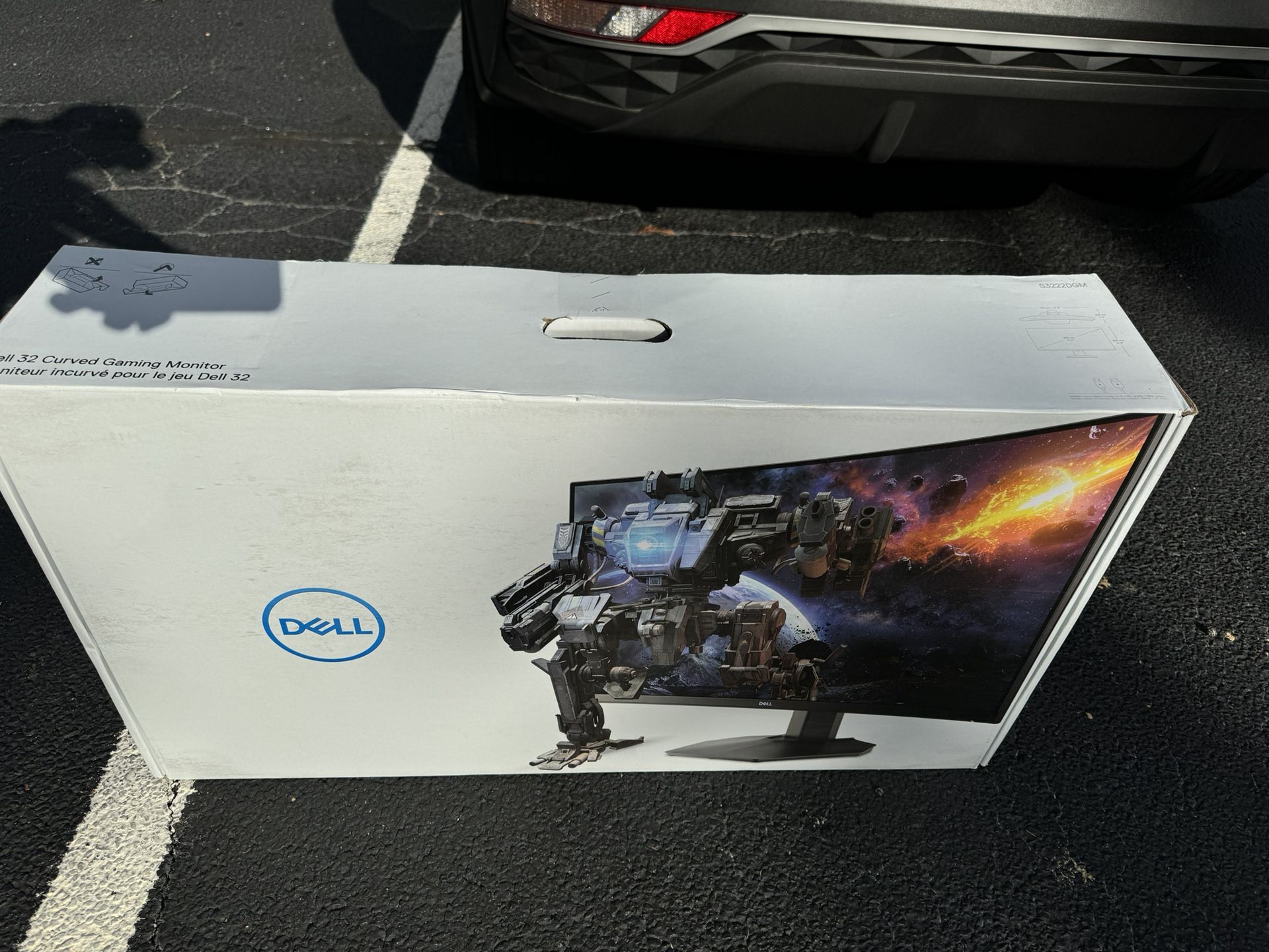 New In The Box 32” DELL Curved Monitor
