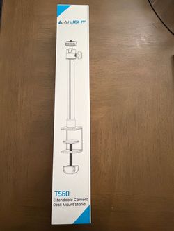 Extendable desk mount for camera