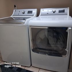 GE Washer and Dryer Set