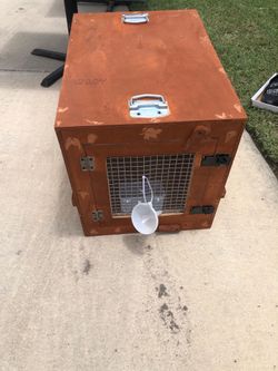 Dog Kennel $100. OBO