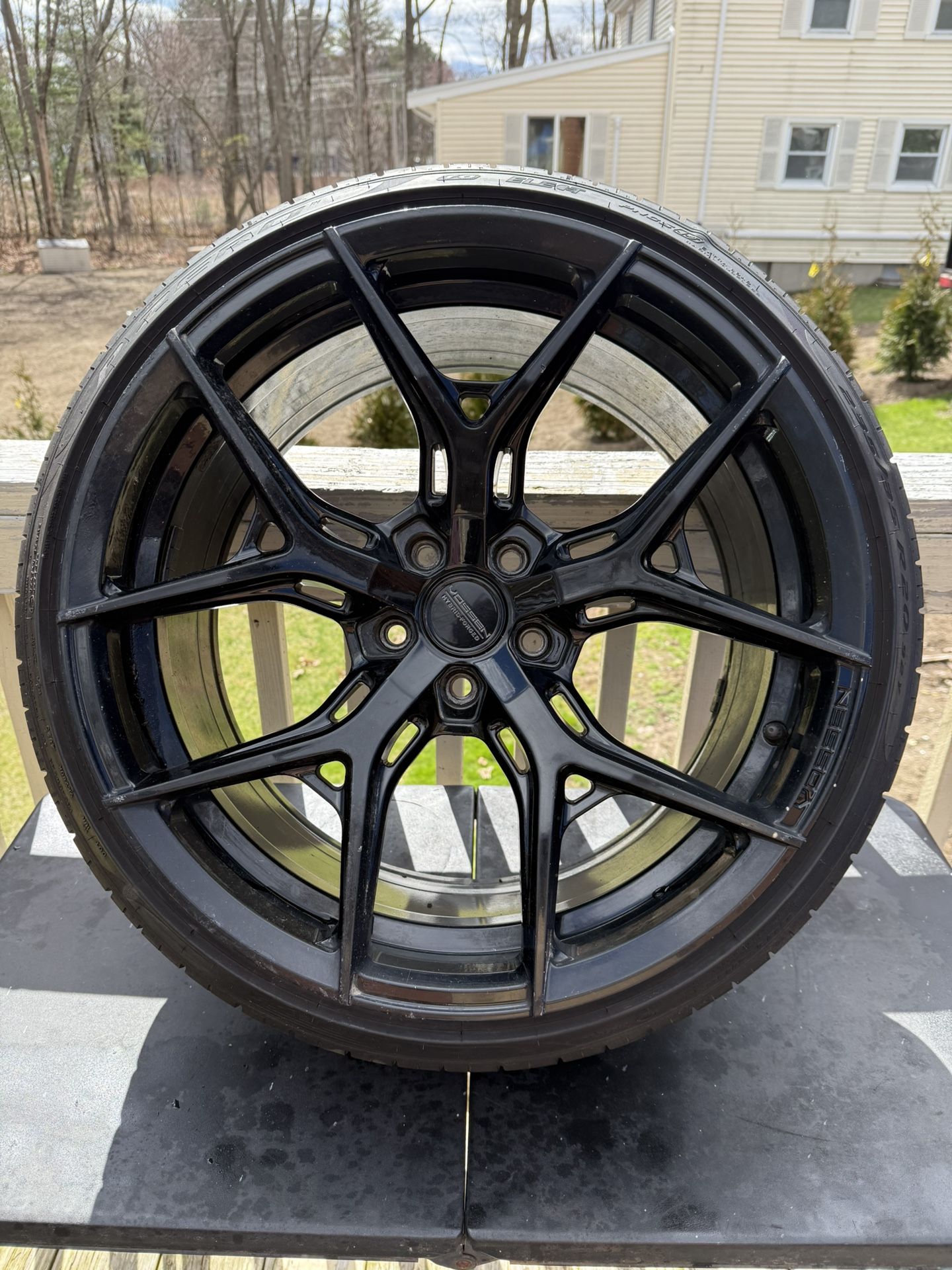 Vossen HF-5 Staggered Wheels 20”