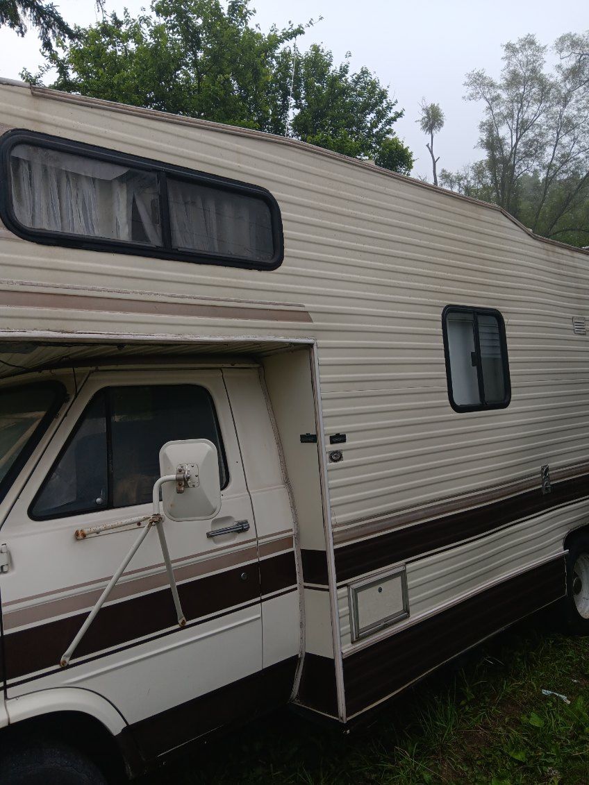 Motor Home 1979 Travel Craft 