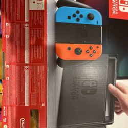 Nintendo Switch 