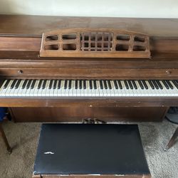 Upright Acoustic Piano 