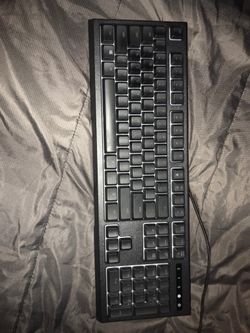Razor Ornata chroma mecha membrane keyboard Used Once!